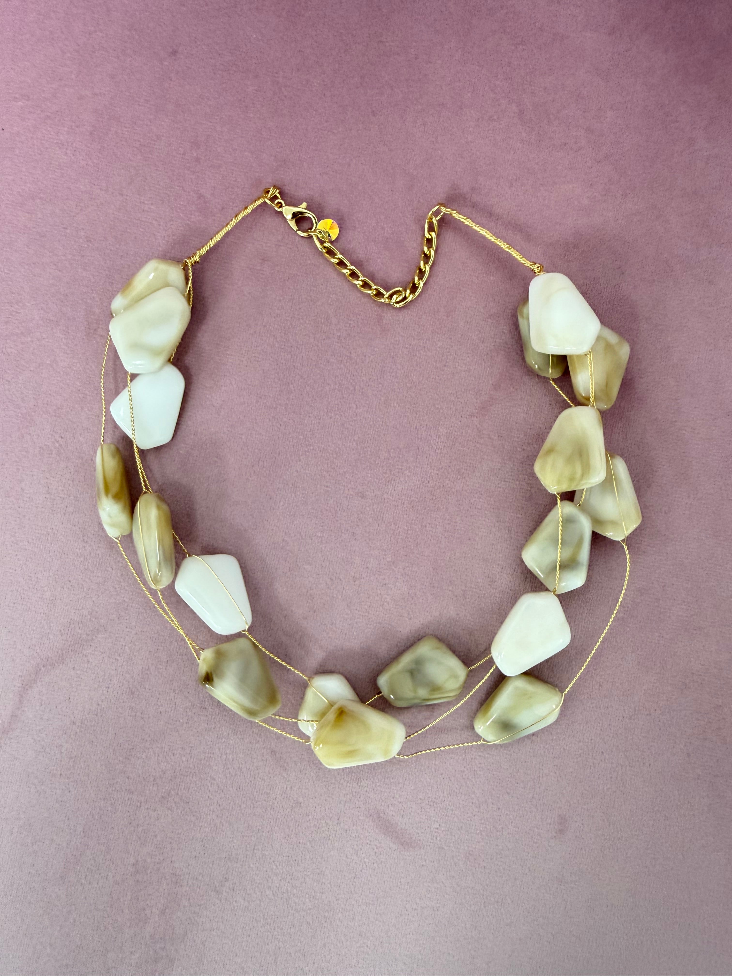 GARGANTILLA “Piedras” BEIGE
