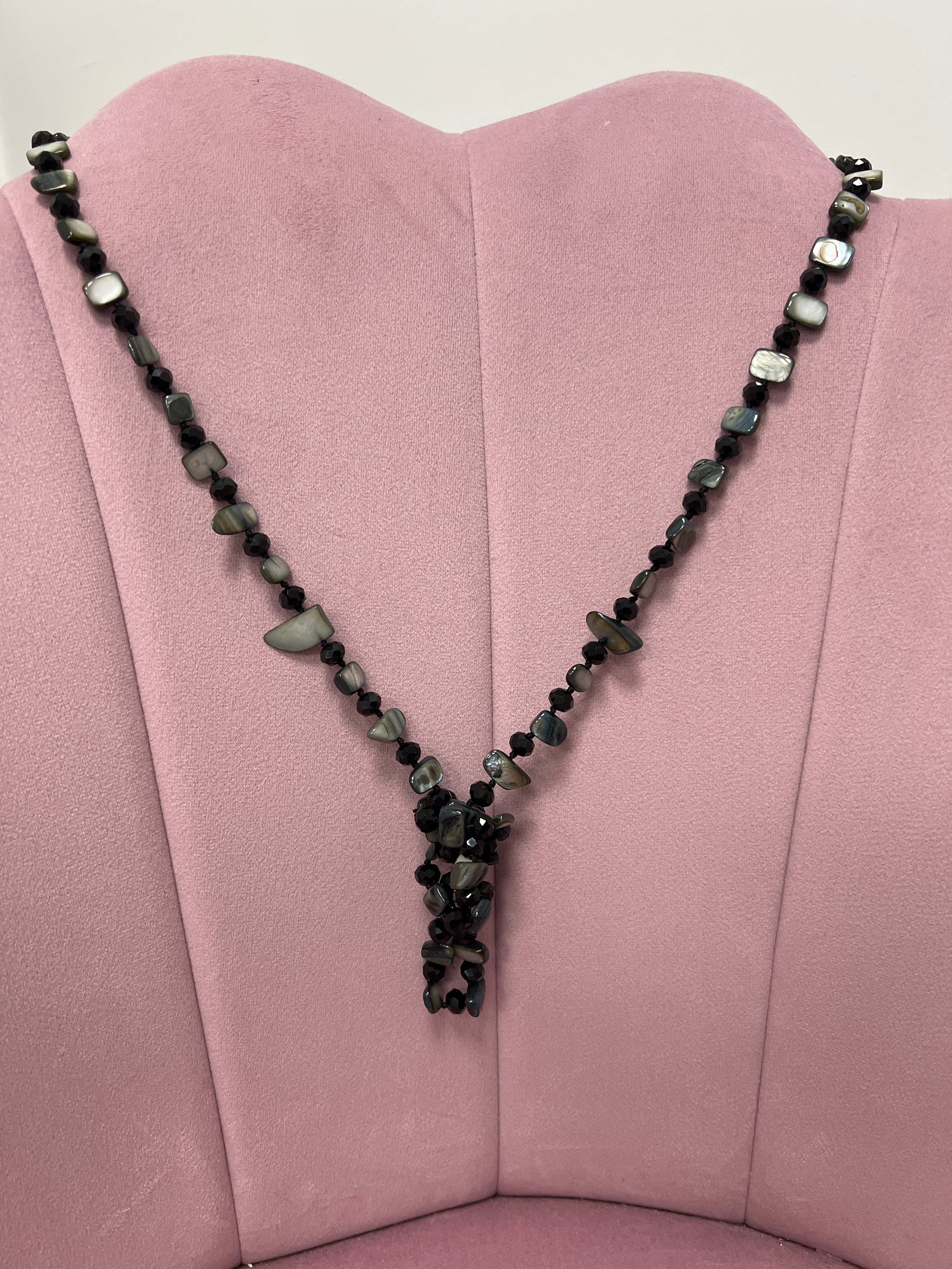 COLLAR CRISTAL NEGRO