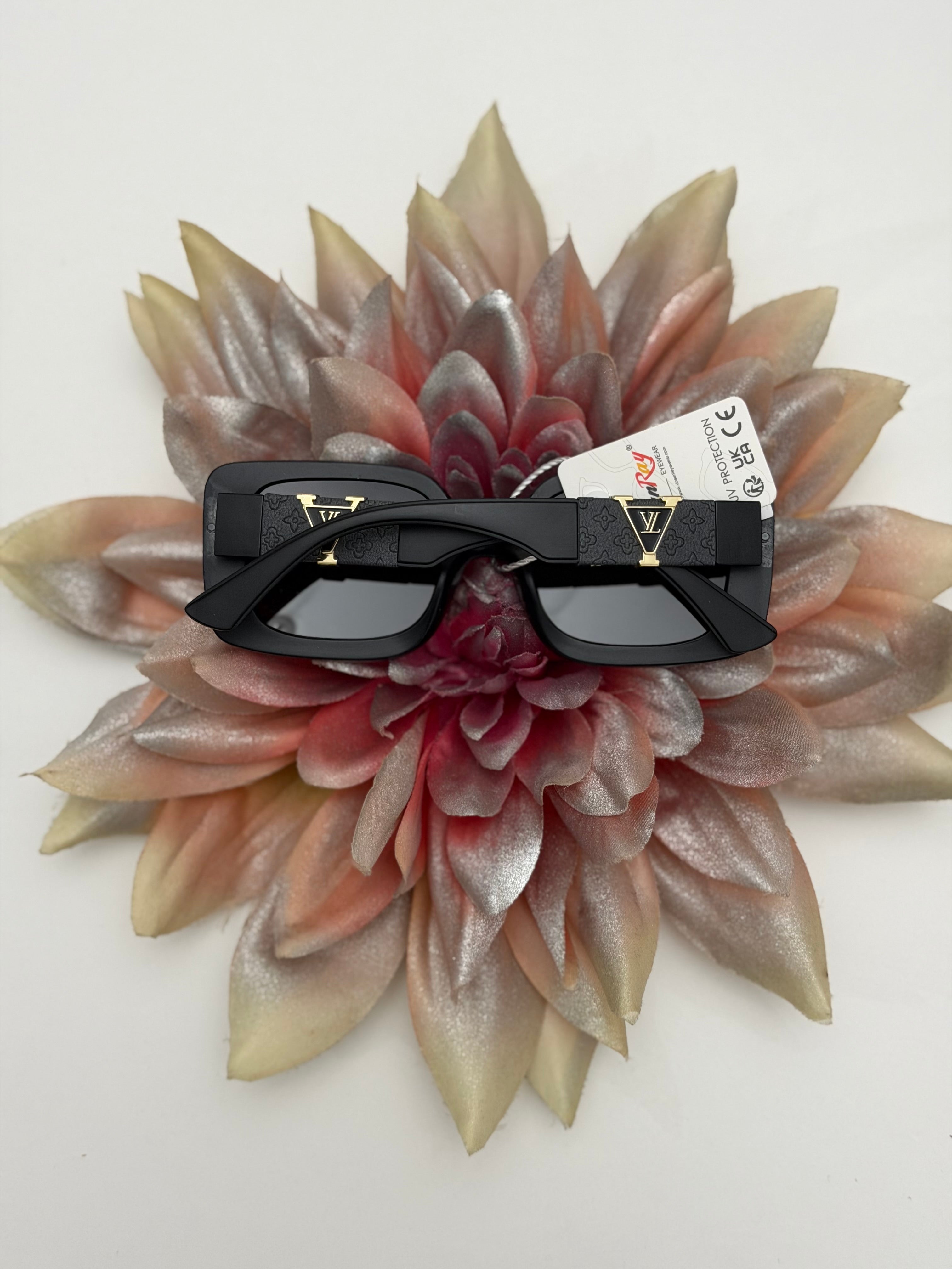 GAFAS DE SOL 06