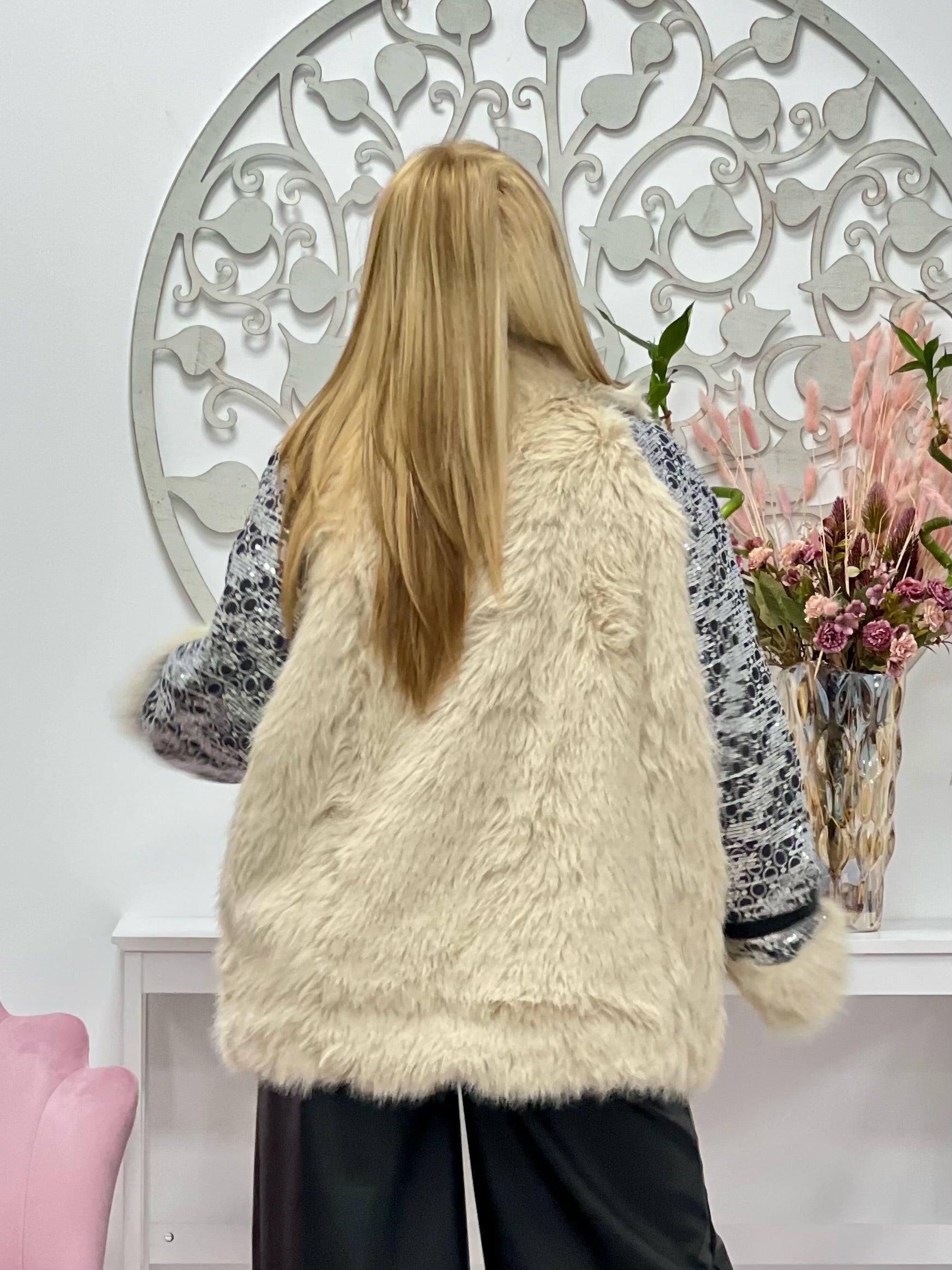 ABRIGO "Alpes" NEGRO-BEIGE