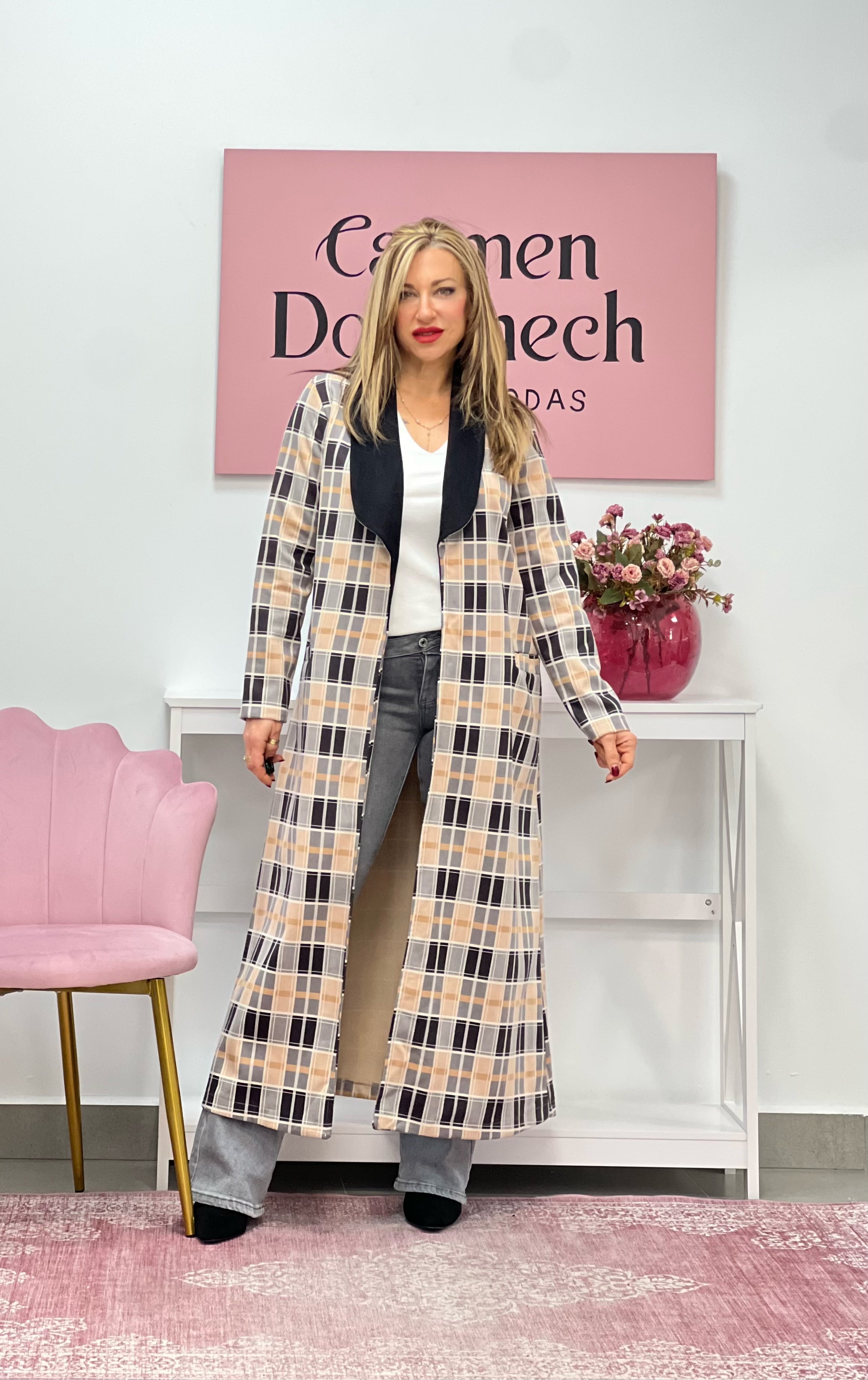 ABRIGO TIPO LEVITA “Oni” NEGRO