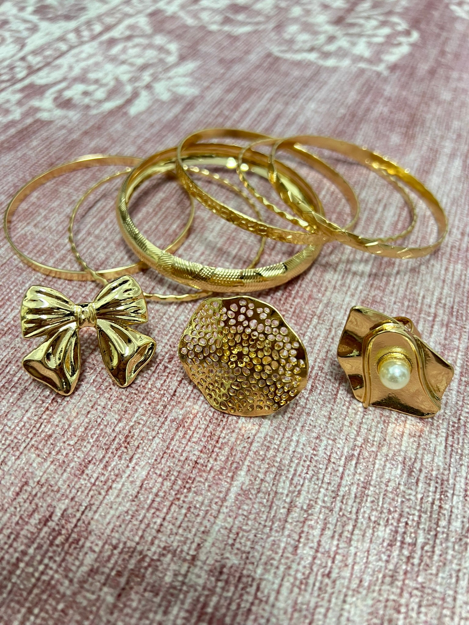 Cinturones, Bolsos y Bisutería